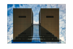 q2_23__Startbahn-Himmel