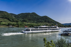 Q3_22_09-An-der-Donau