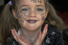 Q4_19_01-Freche-Hexe