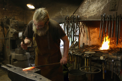 Q4_22_04-The-blacksmith
