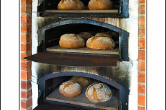 Q4_22_10-Brot