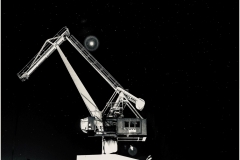 13-Kran-at-night_sw_2020