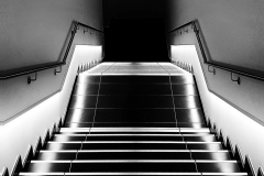 SW_2021_081_Treppe-ins-Nichts